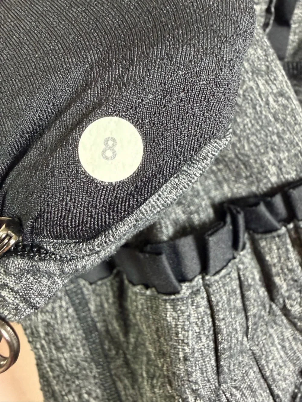 Lululemon Run Free Tank Heathered Black Ruffle Trim Pocket Yoga Running Top Sz 8